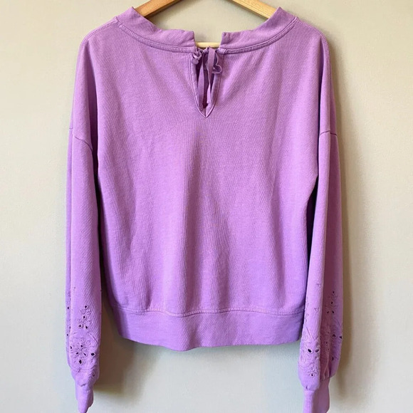 Halogen Women's Size Small Eyelet Purple Crewneck Pullover Sweatshirt Romantic - Picture 12 of 16
